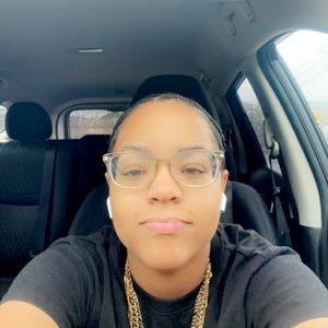 Meet your Posher, Jada